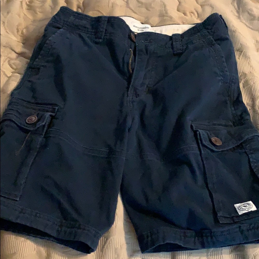 A&F kids shorts